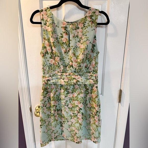 Forever 21 Chiffon Floral Dress - Picture 2 of 3